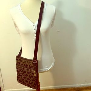 Black Michael Kors Crossbody Travel Bag